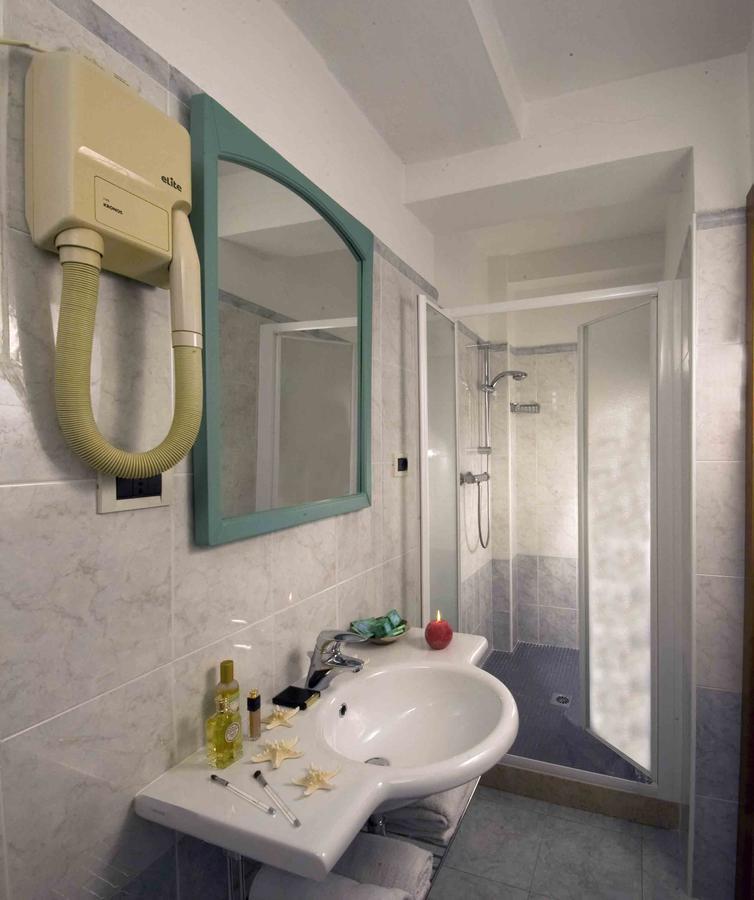 Hotel Alsen 里米尼 外观 照片